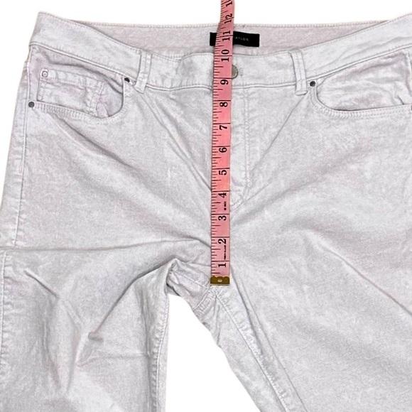 Ann Taylor Sculpting Mid-Rise Velvet Skinny Jeans Size 12 - Picture 13 of 13